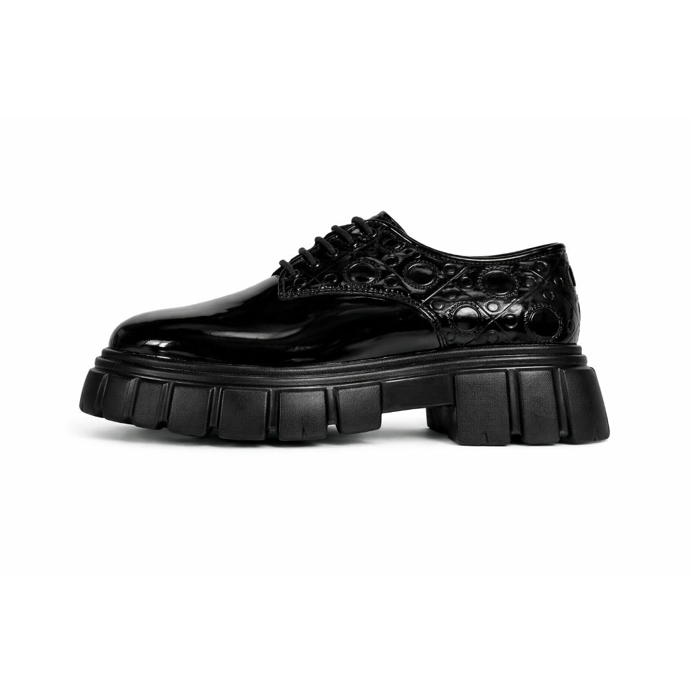 Black Glossy Patterned Lug Sole Derby Shoes